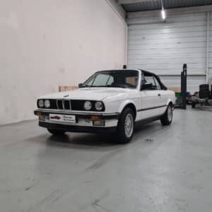 BMW 325i E30 Cabriolet avant