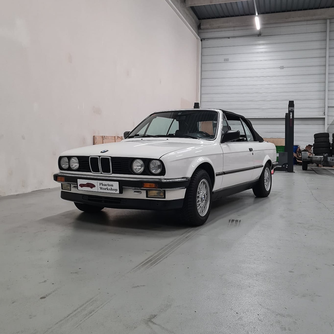 BMW 325i E30 Cabriolet avant