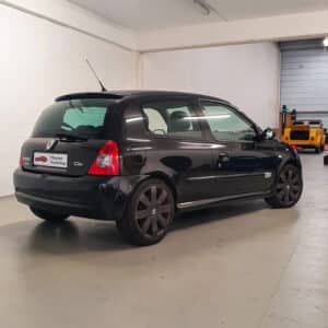 Renault Clio 2 RS arrière