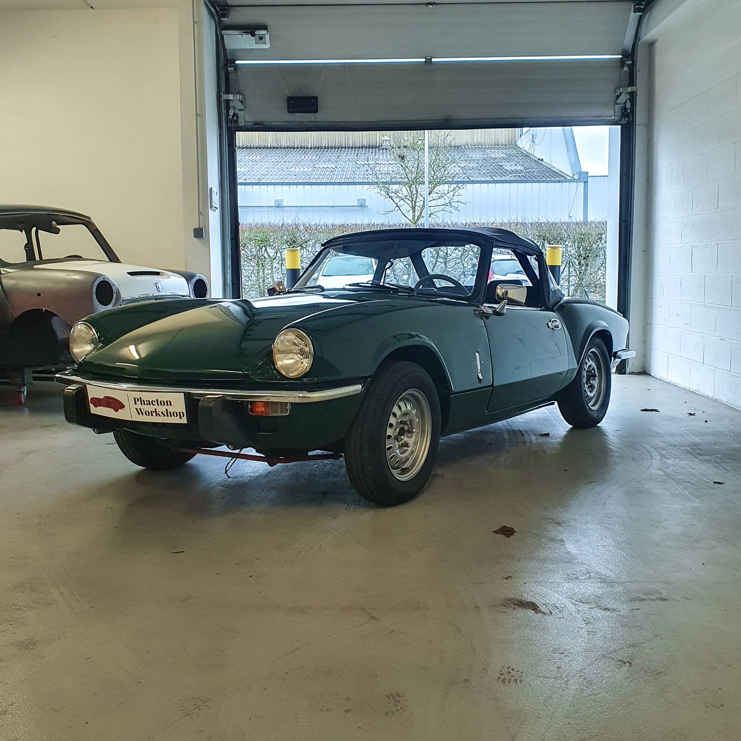 Triumph Spitfire avant
