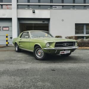 Ford Mustang Face