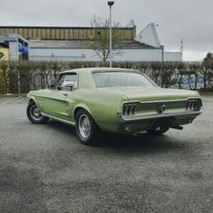 Ford Mustang Arrière