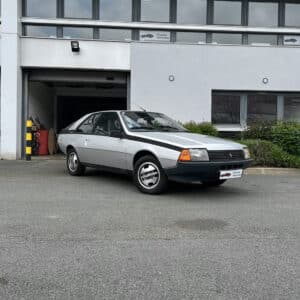 Renault Fuego avant