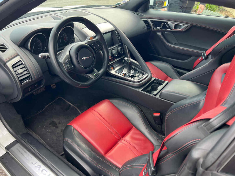 JAGUAR F-TYPE R Coupé 2014