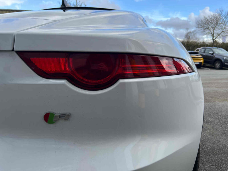 JAGUAR F-TYPE R Coupé 2014