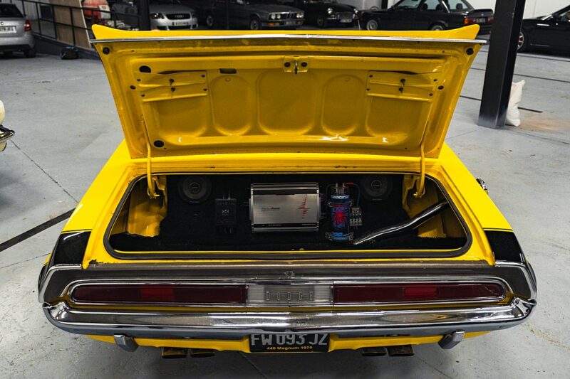 RARE - Dodge Challenger R/T 440ci Magnum - Sort de Rénovation