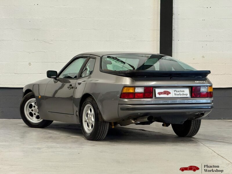 PORSCHE 944 PHASE 2 1986