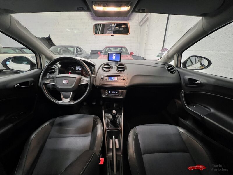 SEAT IBIZA 105ch I Tech Plus BVM 5 - Entretien complet à jour 