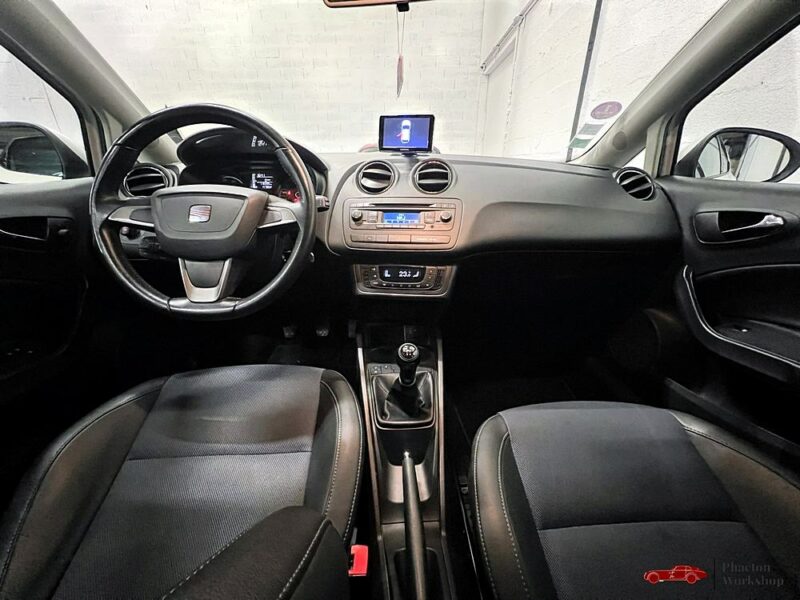SEAT IBIZA 105ch I Tech Plus BVM 5 - Entretien complet à jour 