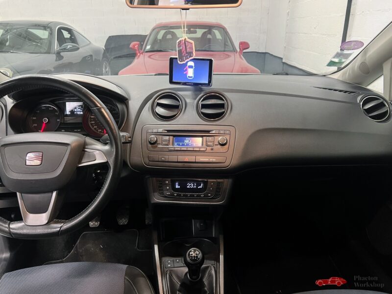 SEAT IBIZA 105ch I Tech Plus BVM 5 - Entretien complet à jour 