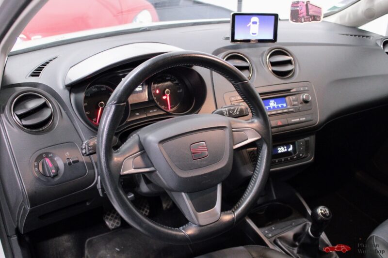 SEAT IBIZA 105ch I Tech Plus BVM 5 - Entretien complet à jour 
