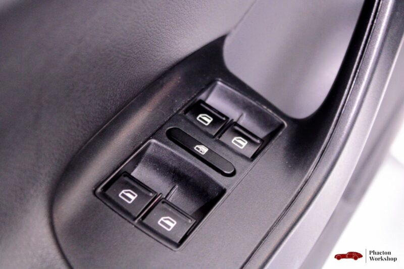 SEAT IBIZA 105ch I Tech Plus BVM 5 - Entretien complet à jour 