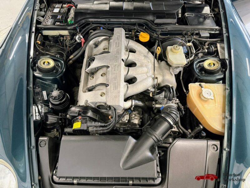 PORSCHE 968 1992