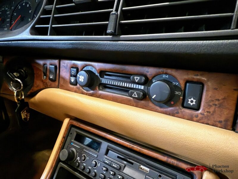 PORSCHE 968 1992