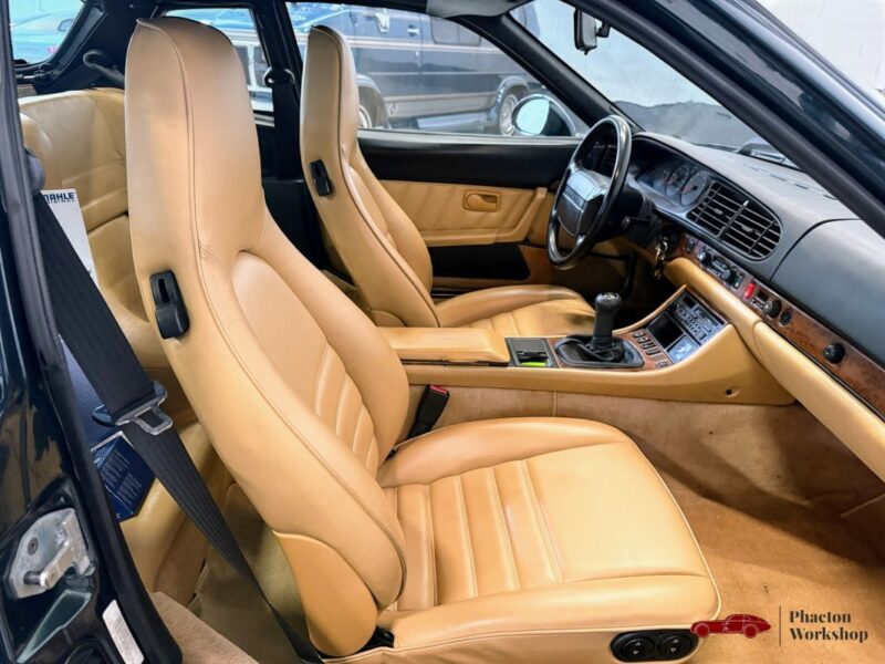 PORSCHE 968 1992