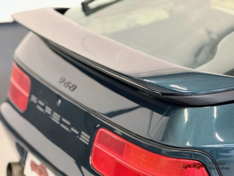 PORSCHE 968 1992