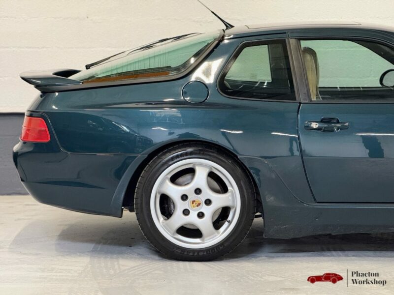 PORSCHE 968 1992