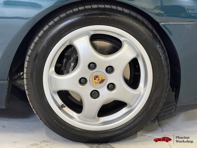PORSCHE 968 1992