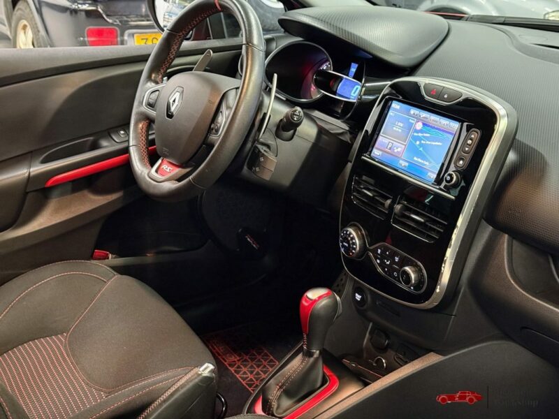 RENAULT CLIO  4 RS 2015