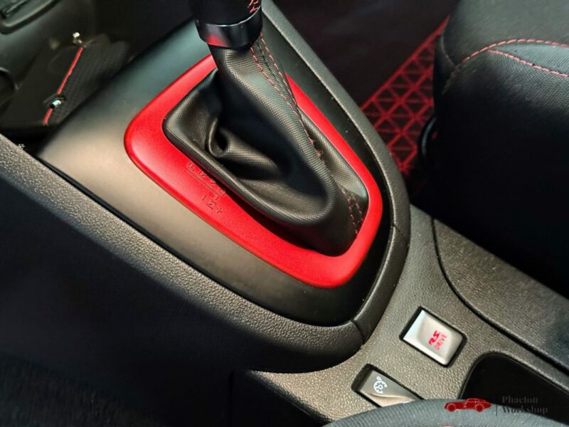 RENAULT CLIO  4 RS 2015