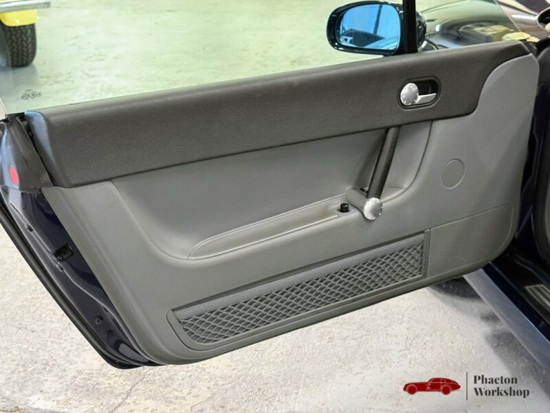AUDI TT 8N 180ch Interieur Cuir Alcantara Gris de 2002