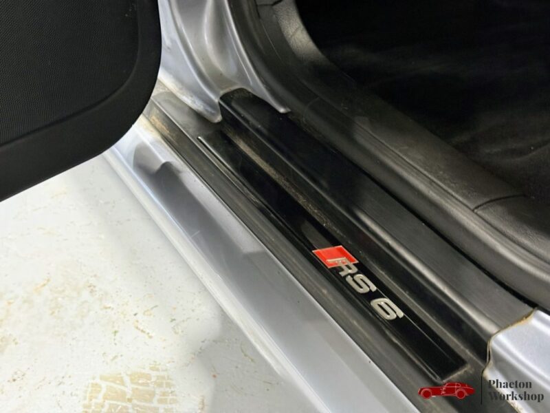 Audi RS6 C5 Berline 2004
