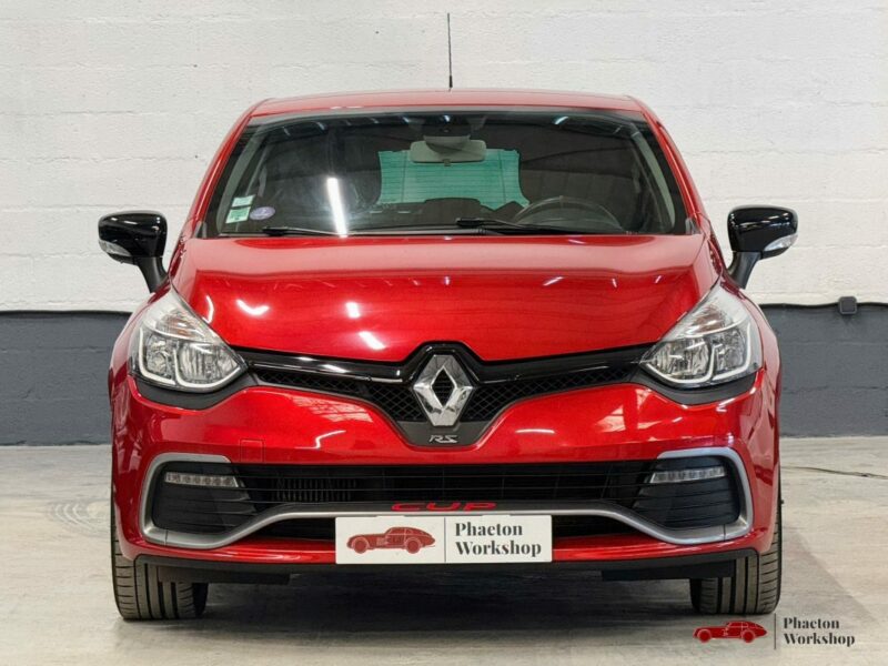 RENAULT CLIO  4 RS 2015