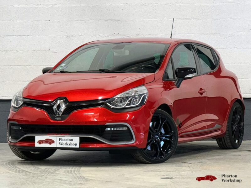 RENAULT CLIO  4 RS 2015