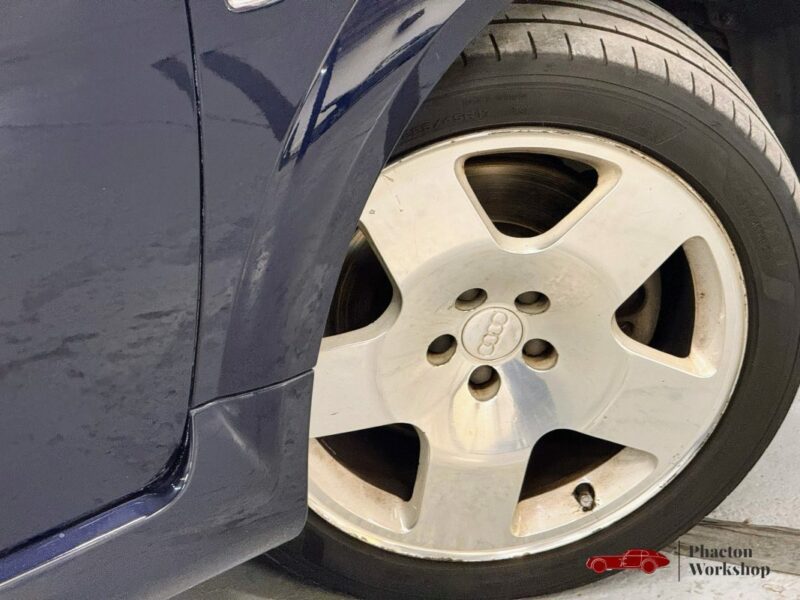 AUDI TT 8N 180ch Interieur Cuir Alcantara Gris de 2002