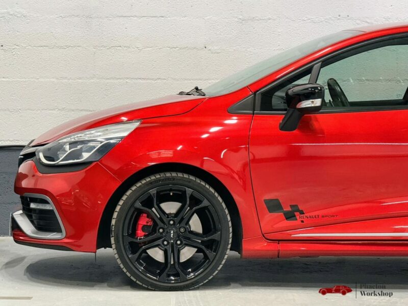 RENAULT CLIO  4 RS 2015