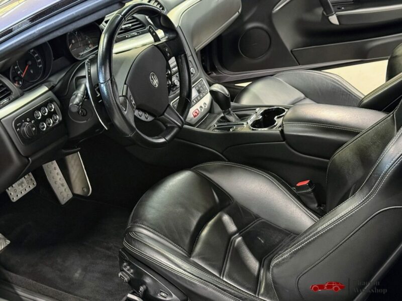 MASERATI GRANTURISMO SPORT 2015