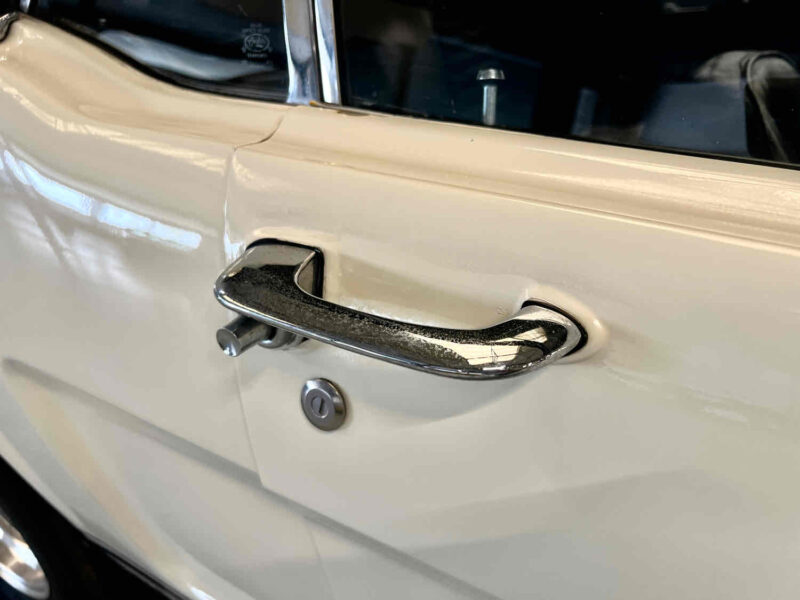 Ford Mustang Cabriolet V8 – 1966 – Boîte 5 rapports Tremec – À restaurer 