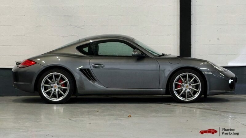 Porsche Cayman S 987.2  3.4 PDK – 320ch – Gris Meteor métallisé
