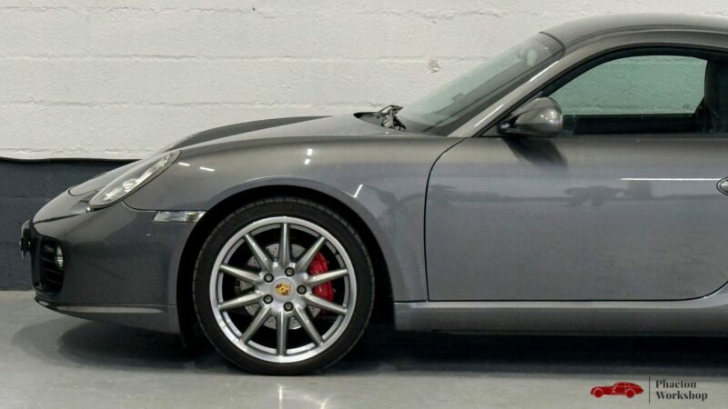 Porsche Cayman S 987.2  3.4 PDK – 320ch – Gris Meteor métallisé