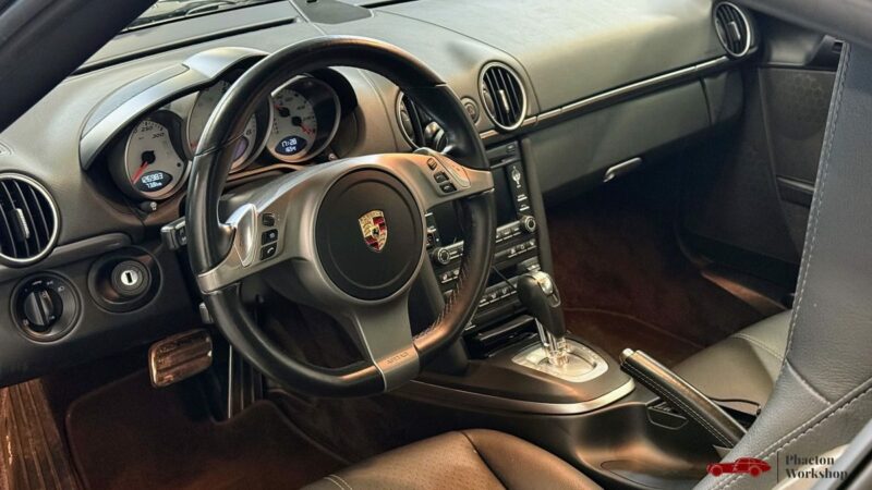 Porsche Cayman S 987.2  3.4 PDK – 320ch – Gris Meteor métallisé