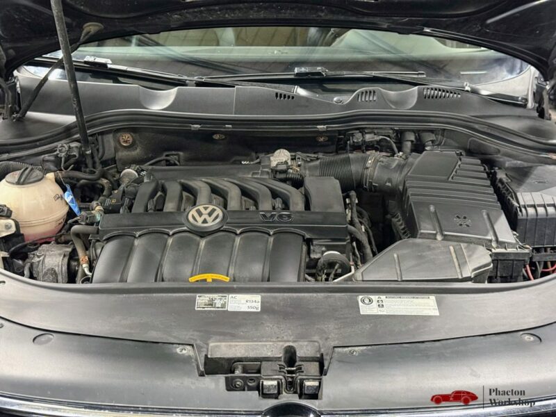 Volkswagen Passat SW 3.6 VR6 – 300CH | DSG | Suspensions pilotées |Régulateur Adaptatif |