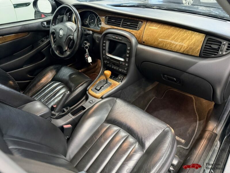 JAGUAR X TYPE V6 3.0L | Révisée entièrement | Élégance et caractère britannique
