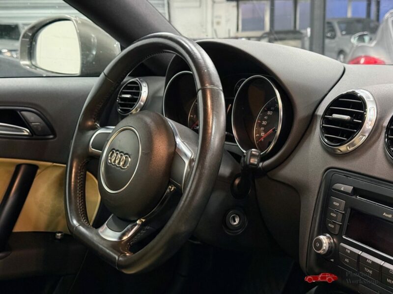 AUDI TT Coupé 1.8 TFSI – 160 ch | Entretien complet | Configuration Audi Exclusive