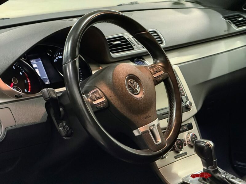 Volkswagen Passat SW 3.6 VR6 – 300CH | DSG | Suspensions pilotées |Régulateur Adaptatif |