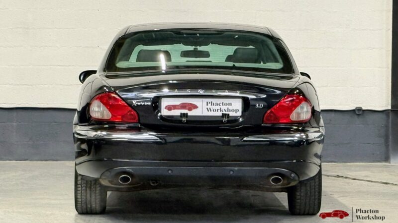 JAGUAR X TYPE V6 3.0L | Révisée entièrement | Élégance et caractère britannique