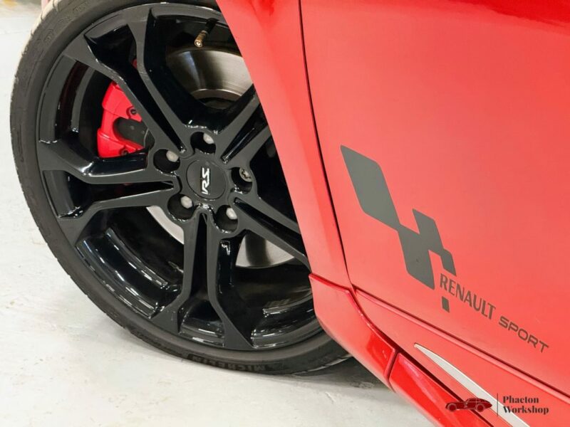 Renault Clio 4 RS Phase 1 – Châssis CUP | E85 Flex | Ligne inox à clapets | Entretien irréprochable