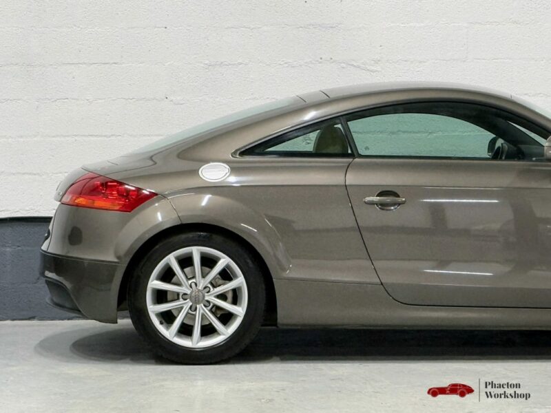 AUDI TT Coupé 1.8 TFSI – 160 ch | Entretien complet | Configuration Audi Exclusive