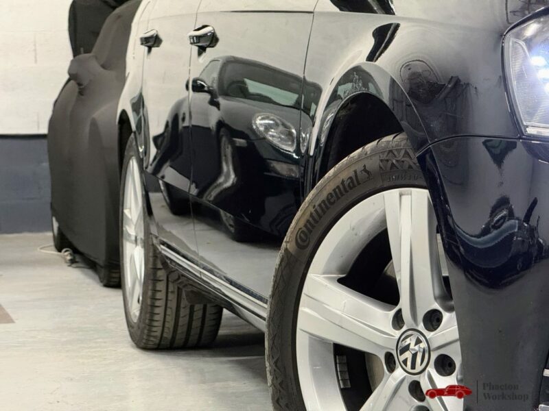 Volkswagen Passat SW 3.6 VR6 – 300CH | DSG | Suspensions pilotées |Régulateur Adaptatif |