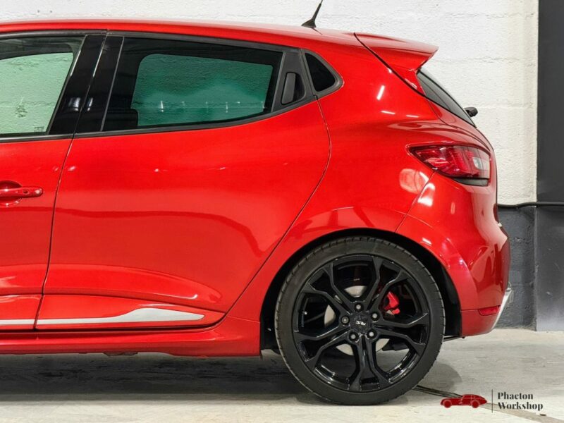 Renault Clio 4 RS Phase 1 – Châssis CUP | E85 Flex | Ligne inox à clapets | Entretien irréprochable