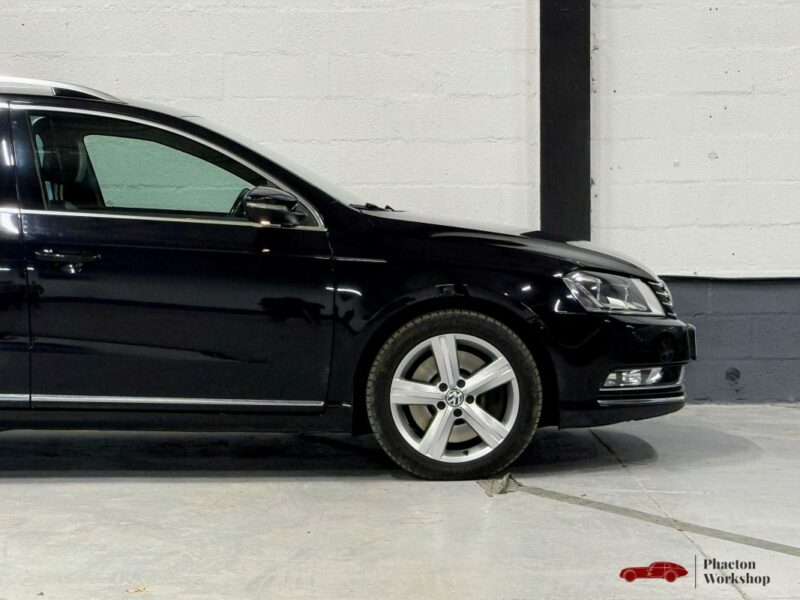 Volkswagen Passat SW 3.6 VR6 – 300CH | DSG | Suspensions pilotées |Régulateur Adaptatif |