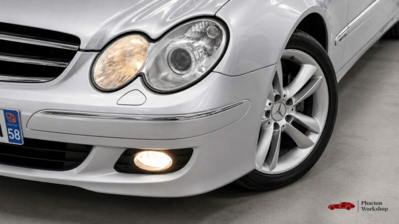 MERCEDES-BENZ CLK 350 AVANTGARDE COUPÉ - TOIT OUVRANT - XENON - SIÈGES ÉLECTRIQUES & CHAUFFANTS
