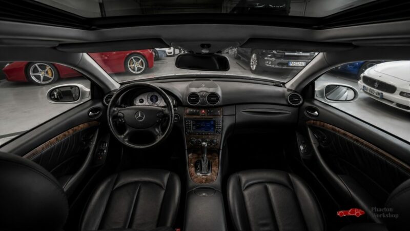MERCEDES-BENZ CLK 350 AVANTGARDE COUPÉ - TOIT OUVRANT - XENON - SIÈGES ÉLECTRIQUES & CHAUFFANTS