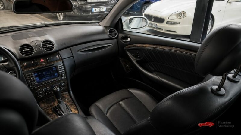 MERCEDES-BENZ CLK 350 AVANTGARDE COUPÉ - TOIT OUVRANT - XENON - SIÈGES ÉLECTRIQUES & CHAUFFANTS