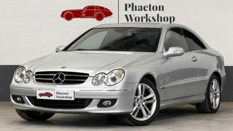MERCEDES-BENZ CLK 350 AVANTGARDE COUPÉ - TOIT OUVRANT - XENON - SIÈGES ÉLECTRIQUES & CHAUFFANTS