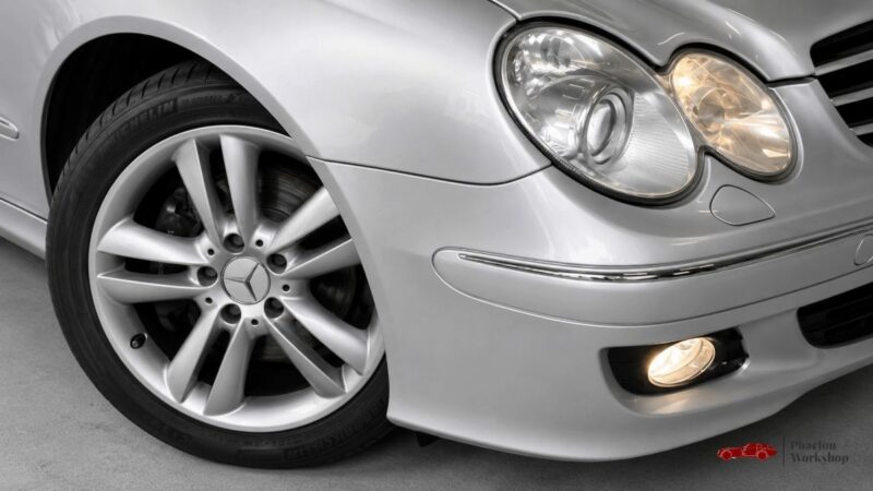 MERCEDES-BENZ CLK 350 AVANTGARDE COUPÉ - TOIT OUVRANT - XENON - SIÈGES ÉLECTRIQUES & CHAUFFANTS